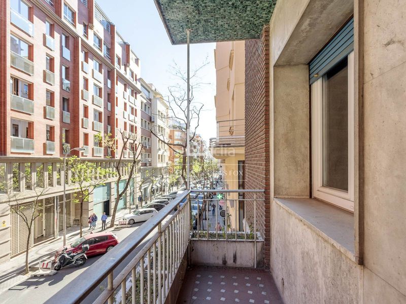 Foto 4a5f89ff-75ff-449f-bce9-de95a2f48b7b. Rent flat with heating in Almagro Madrid