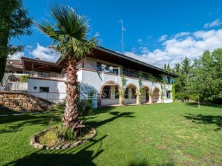 Chalet in Ciudalcampo. Exclusiva vivienda unifamiliar en venta en ciudalcampo, madrid