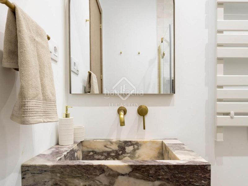 Foto e17c6769-64aa-4461-99e8-cb78497e37fe. Pis amb calefacció a Trafalgar Madrid