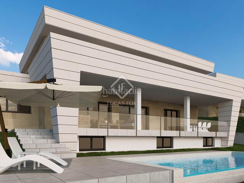 Foto 12f9fc45-f9ef-4f99-bbe3-c5fa19329d09. Chalet exclusiva vivienda de 5 dormitorios en las rozas, villalicabeto, con piscina, jardín privado y terrazas solárium. en Rozas de Madrid (Las)
