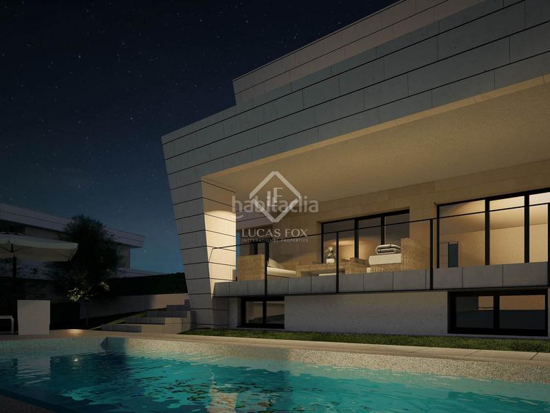 Foto edcaf673-4a80-4880-8d67-05d5b9ae597a. Chalet vivienda de lujo de 5 dormitorios en las rozas, villalicabeto,, con piscina y jardín privado. en Rozas de Madrid (Las)