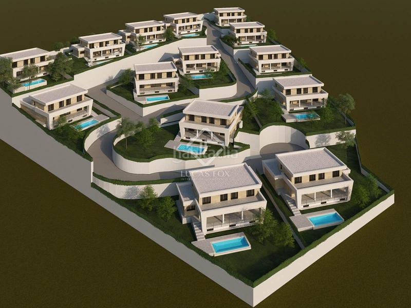 Foto f5334451-74d2-4572-88fb-d6e47df3fdc1. Chalet vivienda de lujo de 5 dormitorios en las rozas, villalicabeto,, con piscina y jardín privado. en Rozas de Madrid (Las)