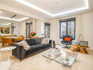 Piso en Castellana. Fantástica vivienda de 5 dormitorios con 2 terrazas en venta en