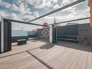 Pis a Argüelles. Piso con terraza tipo ático a estrenar de 3 dormitorios y 4 baño