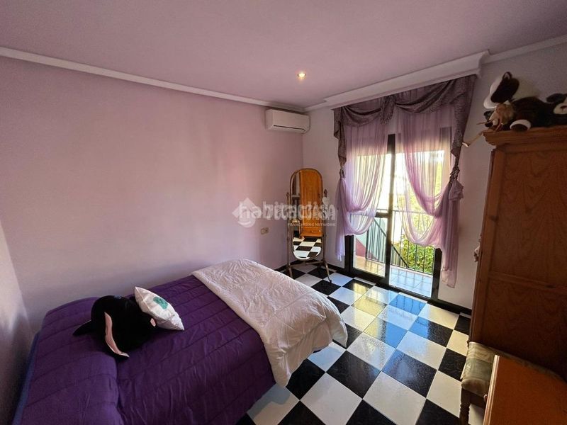 Foto 25556f11-9df8-4269-9bbc-eb0e45730e4e. Casa aparellada a Casco Histórico Antequera