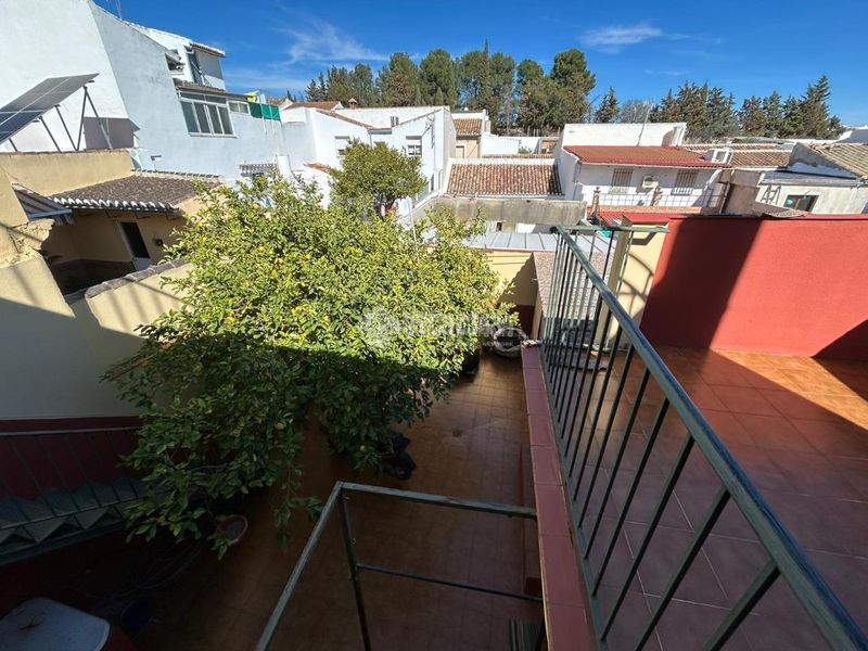 Foto 5b553d12-61ca-4541-898f-8df361fff422. Casa aparellada a Casco Histórico Antequera