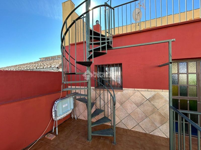 Foto 5c652da3-54cd-48cb-b0a3-081c1ffad456. Casa aparellada a Casco Histórico Antequera