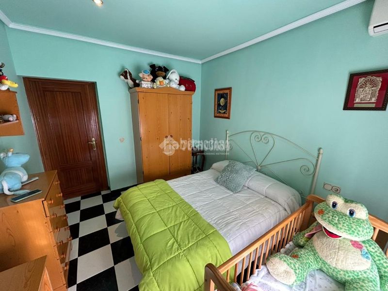 Foto 70590706-2e13-4d8f-8597-a66d06e0b53a. Casa aparellada a Casco Histórico Antequera