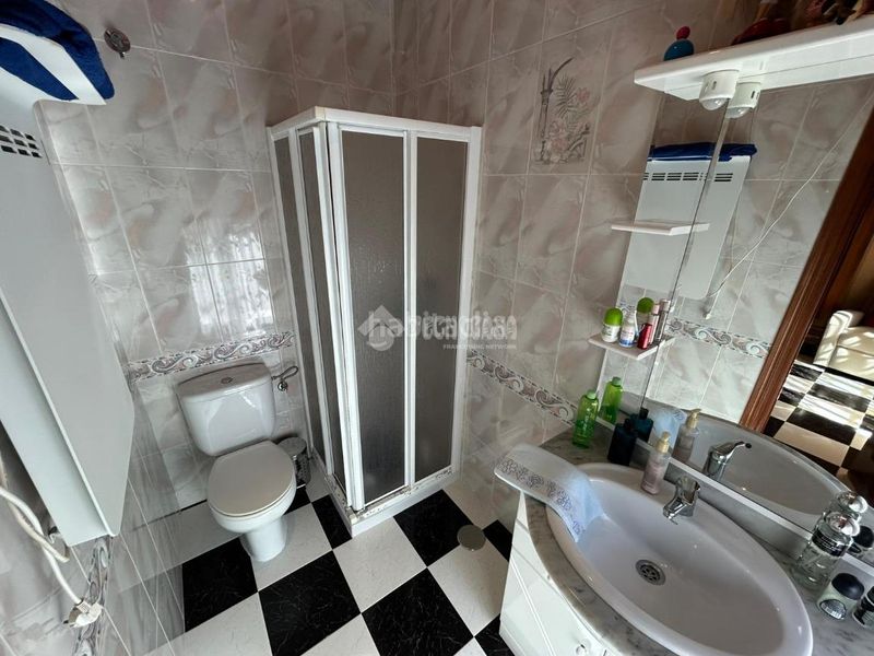 Foto a72869ee-c90a-4314-a1aa-ee79f776c8fd. Casa aparellada a Casco Histórico Antequera