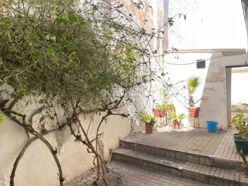 Foto b7a23417-3127-4f10-9bf0-ec2b03ecd7c6. Casa bifamiliare in Cueva de Menga Antequera