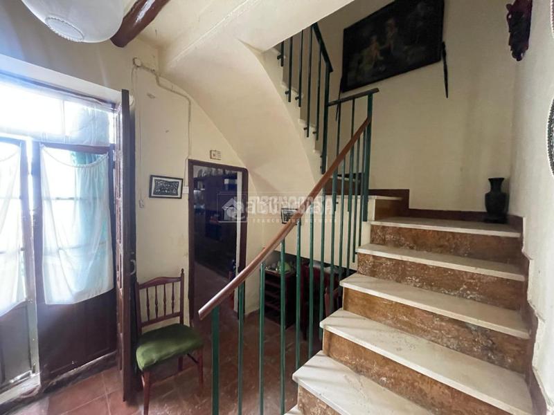 Foto cffaf252-db35-4f7b-80b4-a1a6cf25c2ad. Casa bifamiliare in Cueva de Menga Antequera