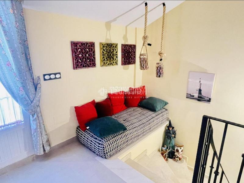 Foto 09fe95f8-1f32-48fe-9282-9bfb444cc2ba. Casa aparellada amb aparcament a Mollina