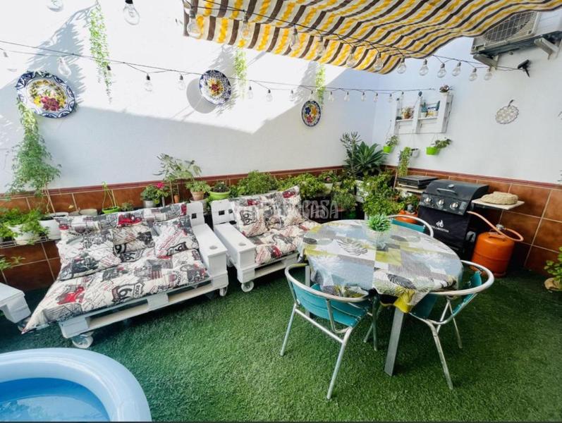 Foto 60a013be-3a64-4513-9e9a-51367bd88056. Casa aparellada amb aparcament a Mollina