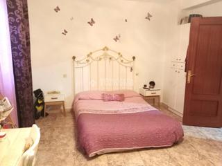 Haus in Zona de la Vega. Casa en venta en antequera