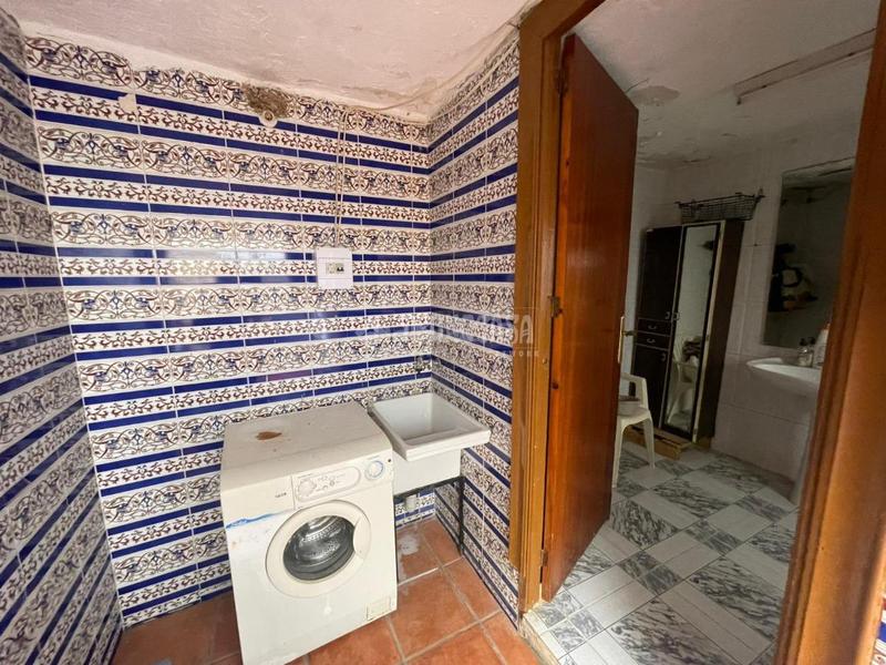 Foto 353693b3-a93b-421d-bc85-f69da893fa95. Casa aparellada a Zona de la Vega Antequera