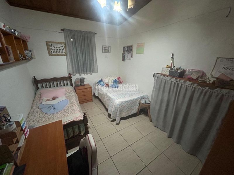 Foto 686901d3-caf5-4eb0-8ca5-ebb118b31bcd. Casa aparellada a Zona de la Vega Antequera