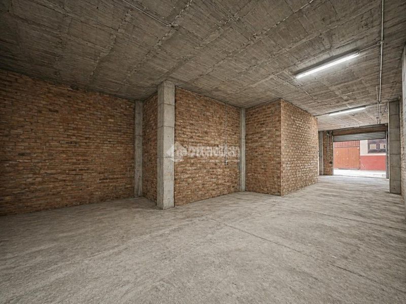Foto e6bd4e1c-ac2a-46ff-af9f-2a214e967529. Local comercial a Casco Histórico Antequera