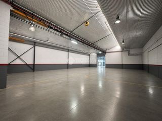 Geschäftsraum in Zona de la Vega. Nave en venta en antequera