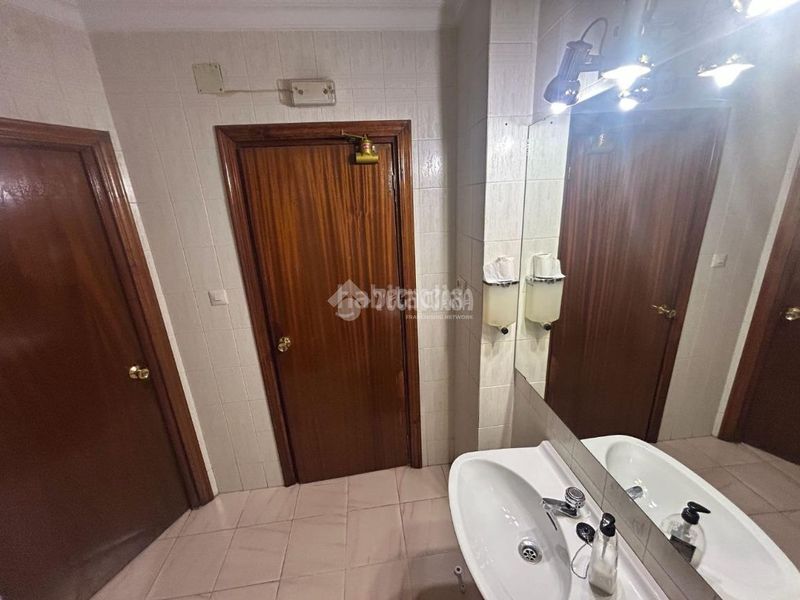 Foto 46ca84cd-489c-4283-bc51-7f4e2982cd8e. Local comercial a Centro Antequera