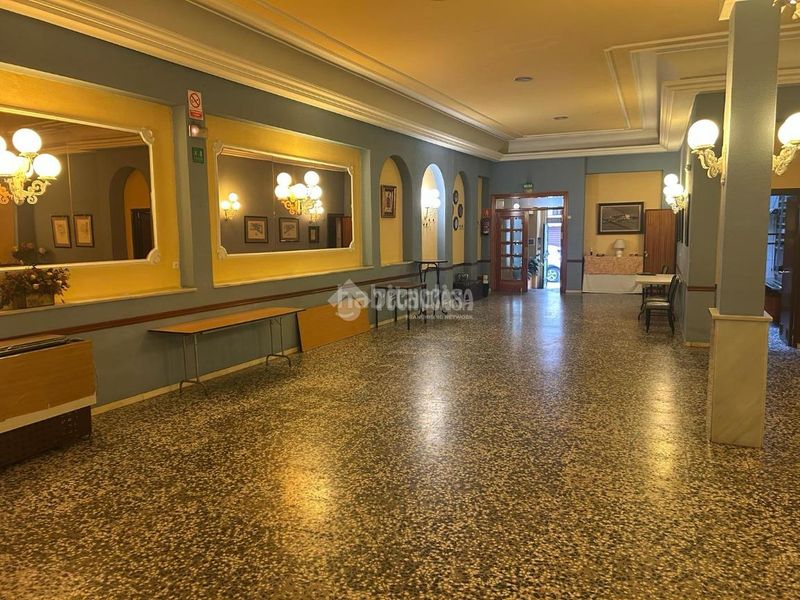 Foto 5bb1938c-fb9f-4ab3-b365-04830b654846. Local comercial a Centro Antequera