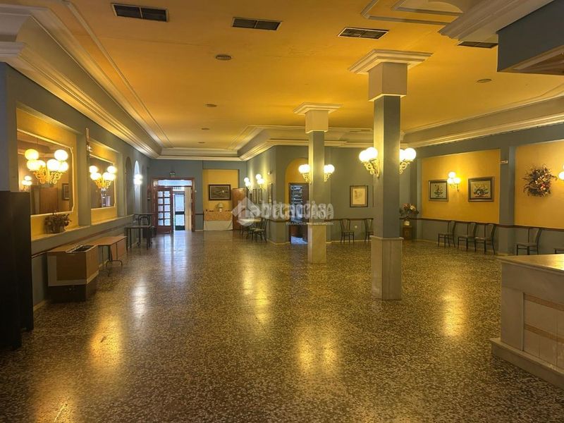 Foto 854294f7-44a1-47d8-b920-b701e7ecab5c. Local comercial a Centro Antequera