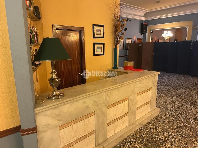 Foto abc4f6f4-622a-4a11-a142-19374343ffed. Local comercial a Centro Antequera