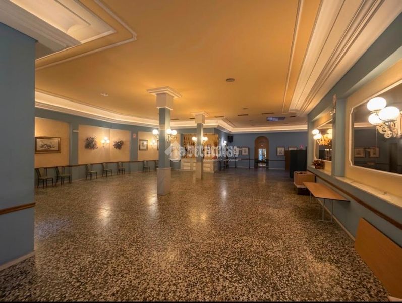 Foto faee102f-d594-4833-a806-5d4b38ee2091. Local comercial a Centro Antequera