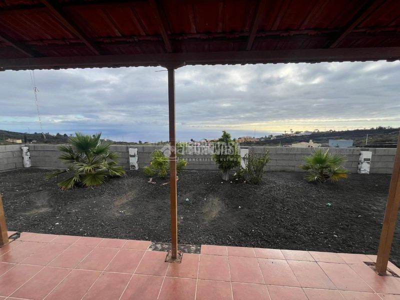 Foto 0bd65864-84c9-4378-9c77-c62afa9ae07d. Casa amb aparcament a Paso (El)