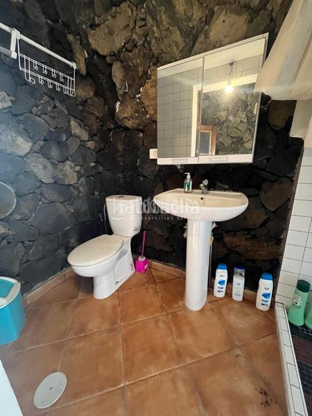 Foto a8aaf538-43c4-4bfb-840b-f52d61be2926. Casa amb aparcament a Paso (El)