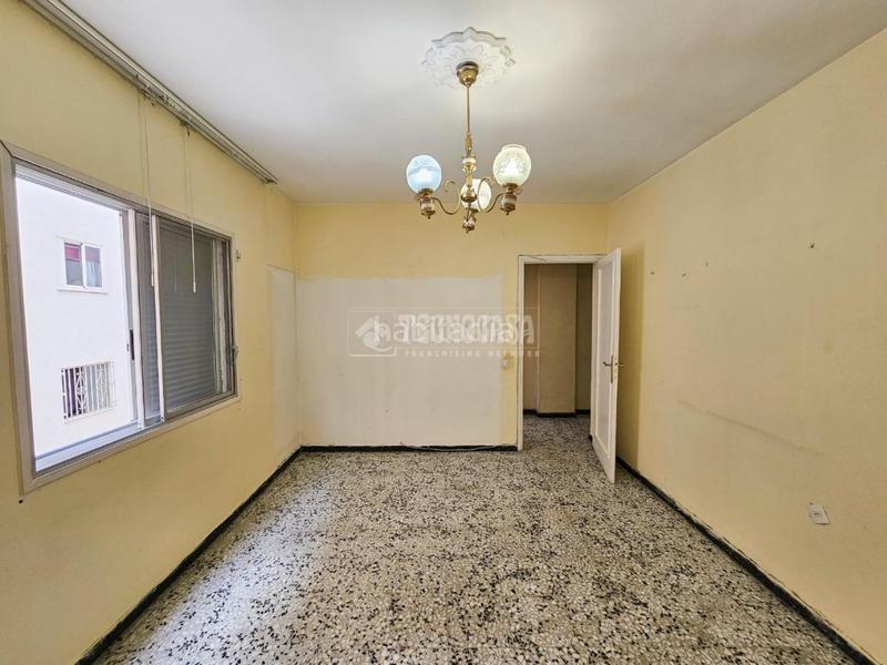 Foto 7f870502-c025-4b30-848f-fcc36e582afc. Piso  en venta en La Salle - Cuatro Torres Santa Cruz de Tenerife