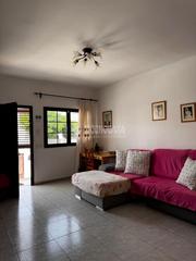 Maison jumelée à San Bartolomé pueblo. Casa en venta en san bartolomé