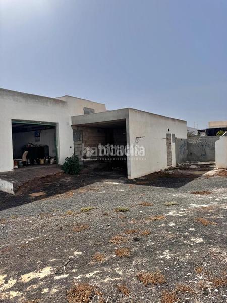 Foto 76fb4234-9f0a-4125-b04b-9b553a392ed1. Casa  en venta en Tías pueblo Tías