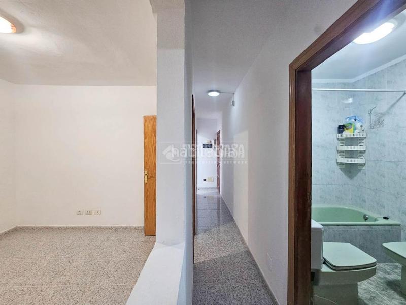 Foto 64cbccc3-44ec-4369-afac-eaa9c8fd1e75. Piso  en venta en Anaga Santa Cruz de Tenerife