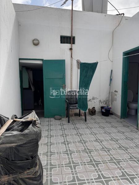 Foto a58c436e-56e5-46cb-875c-9d4958ba1db5. Casa pareada casa en venta en La Graciosa Teguise