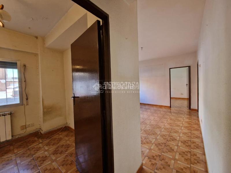 Foto 3584ea4b-10ea-412e-a43f-486122f65221. Piso  en venta en Comillas Madrid