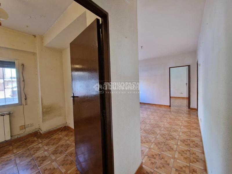 Foto 675013c2-c868-4dcf-85cf-cc6c3b43cf88. Piso  en venta en Comillas Madrid