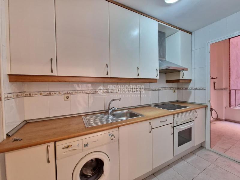 Foto a425659c-df2c-4091-970b-cf7e68876220. Appartamento con riscaldamento in Opañel Madrid