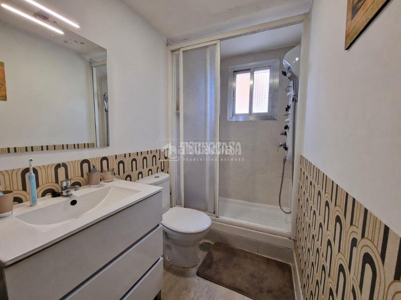 Foto b059a555-07da-40b6-b274-61f0e5b47b5a. Pis amb calefacció a Comillas Madrid