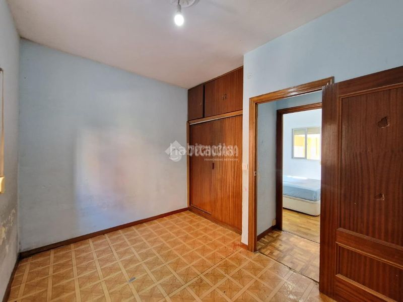 Foto 44fe0ec4-3fea-4b64-b0e9-f1fd757491b4. Pis a Comillas Madrid