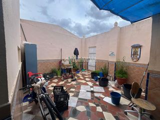 Casa in Purchil. Casa en venta en vegas del genil