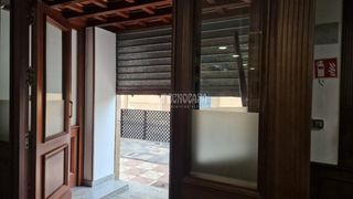 Local Comercial a Cúllar Vega. Traspaso en venta en cúllar vega