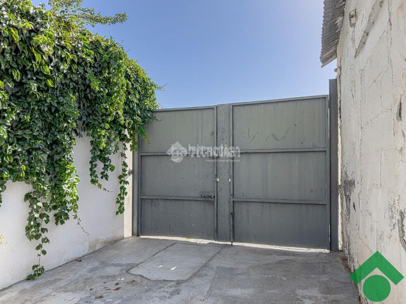Foto 101fbdfd-bd52-44bc-a064-4d98d7daaf59. Casa a Ambroz Vegas del Genil