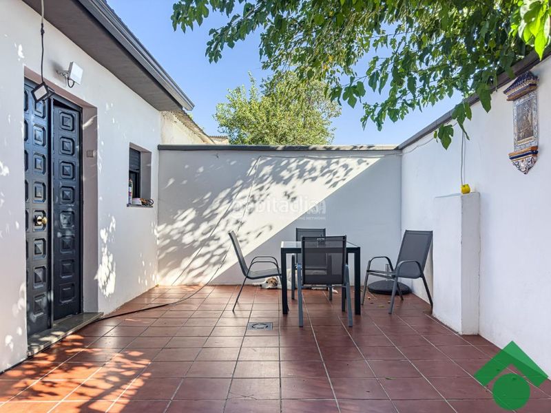 Foto f9c58da4-bdee-48f6-8e5b-d992adf05ae6. Casa a Ambroz Vegas del Genil