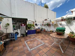 Casa aparellada a Cúllar Vega