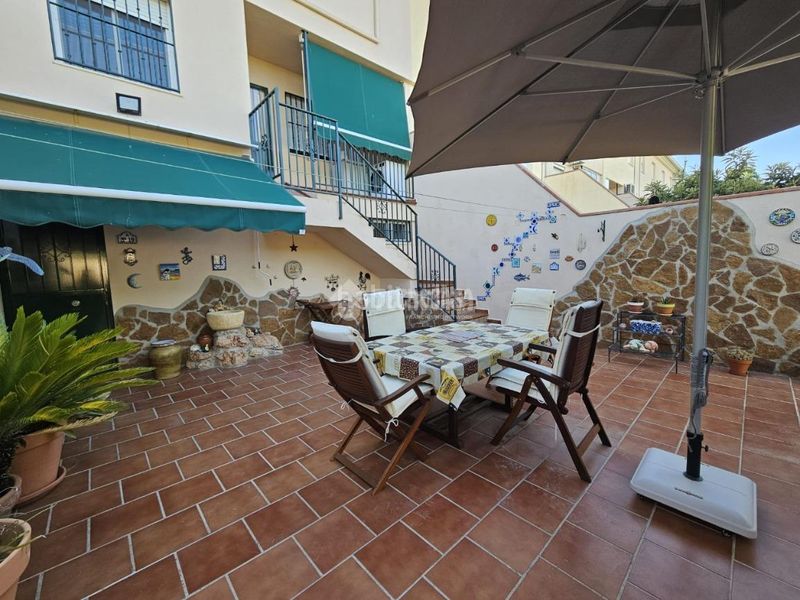 Foto 32cb7406-9479-4cb6-bcb0-d2db60f2fd50. Casa a Ambroz Vegas del Genil