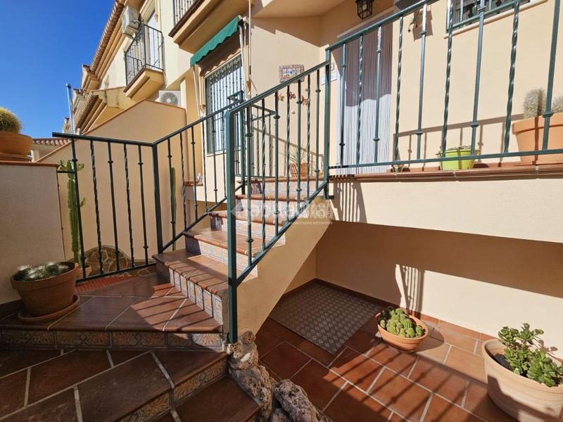 Foto b0a9c365-fe55-4495-b478-6ae54c6e8d68. Casa a Ambroz Vegas del Genil