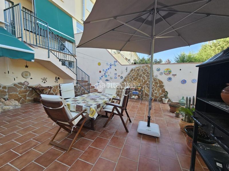 Foto f2b133ad-f2df-4f4a-8a60-8948dc8512dd. Casa a Ambroz Vegas del Genil