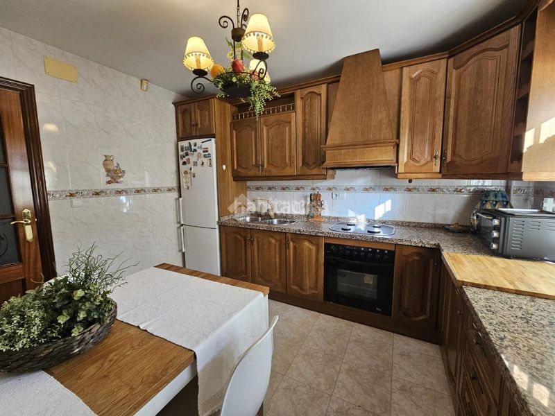 Foto 0397f205-0d0b-46c7-8a97-ef0198f5332f. Casa  en venta en Cúllar Vega