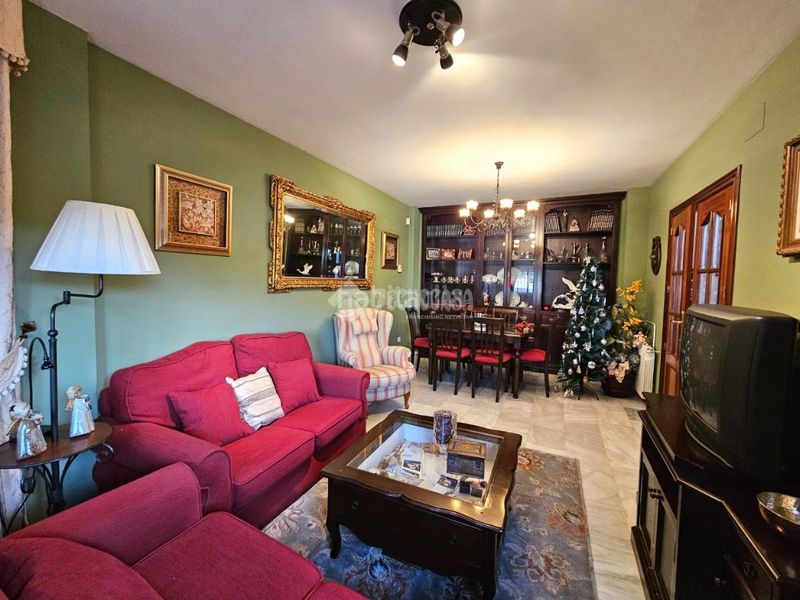 Foto 228fffe6-e790-4237-b4bb-3a3bab45717c. Casa  en venta en Cúllar Vega