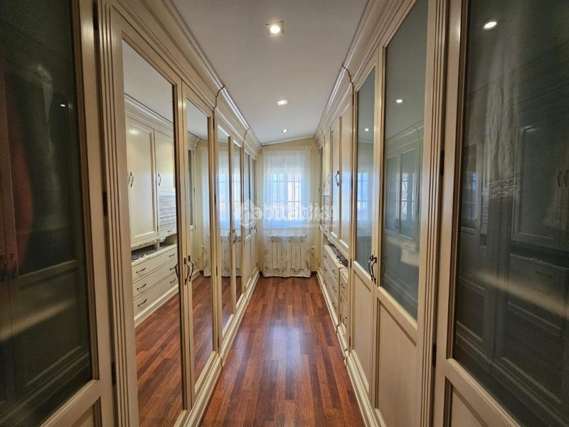 Foto bde858ac-cf91-4d0d-a41c-7cfd20eea1b2. Casa  en venta en Cúllar Vega